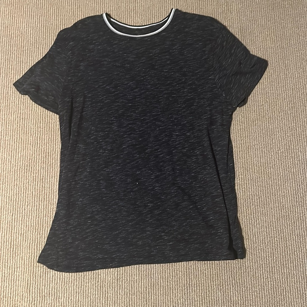 Dark gray tee with mini white strokes